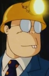 Работник с торчащими зубами