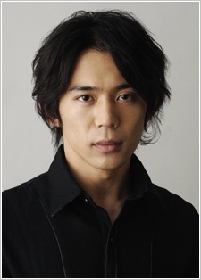 Ёсинори Окада