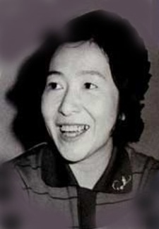 Кадзуэ Такахаси