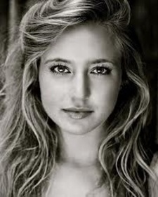 Даниэлла Даун