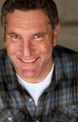 Дэниэл Риордан