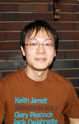 Такэру Нагаёси