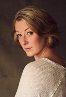 Джулия МакИльваин