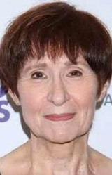 Глинис Белл