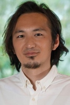 Тэцуси Акахори