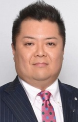 Рюити Косуги