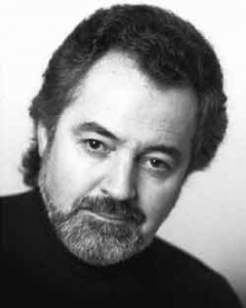 Расселл Робертс